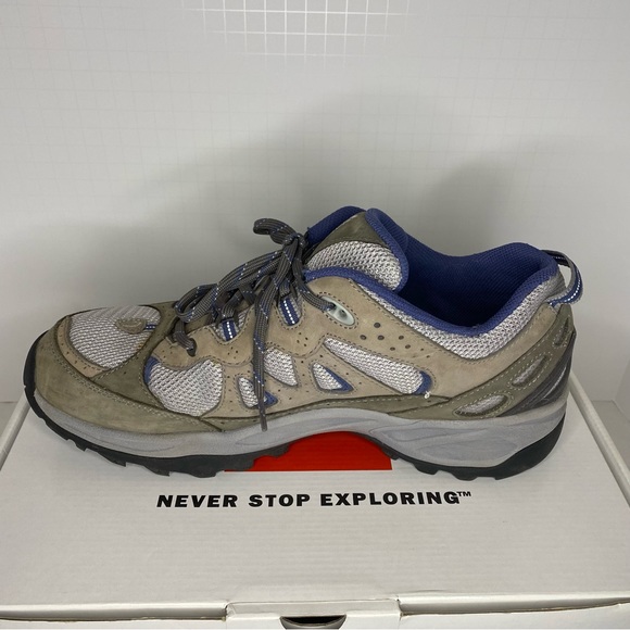 North Face Hikers - Picture 4 of 8